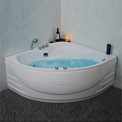 Bồn massage Fantiny Micio MBM-115 (có yếm)